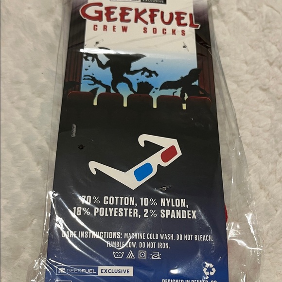 Geekfuel Vintage mens socks Gremlins 80s size 10-13 - Picture 2 of 3
